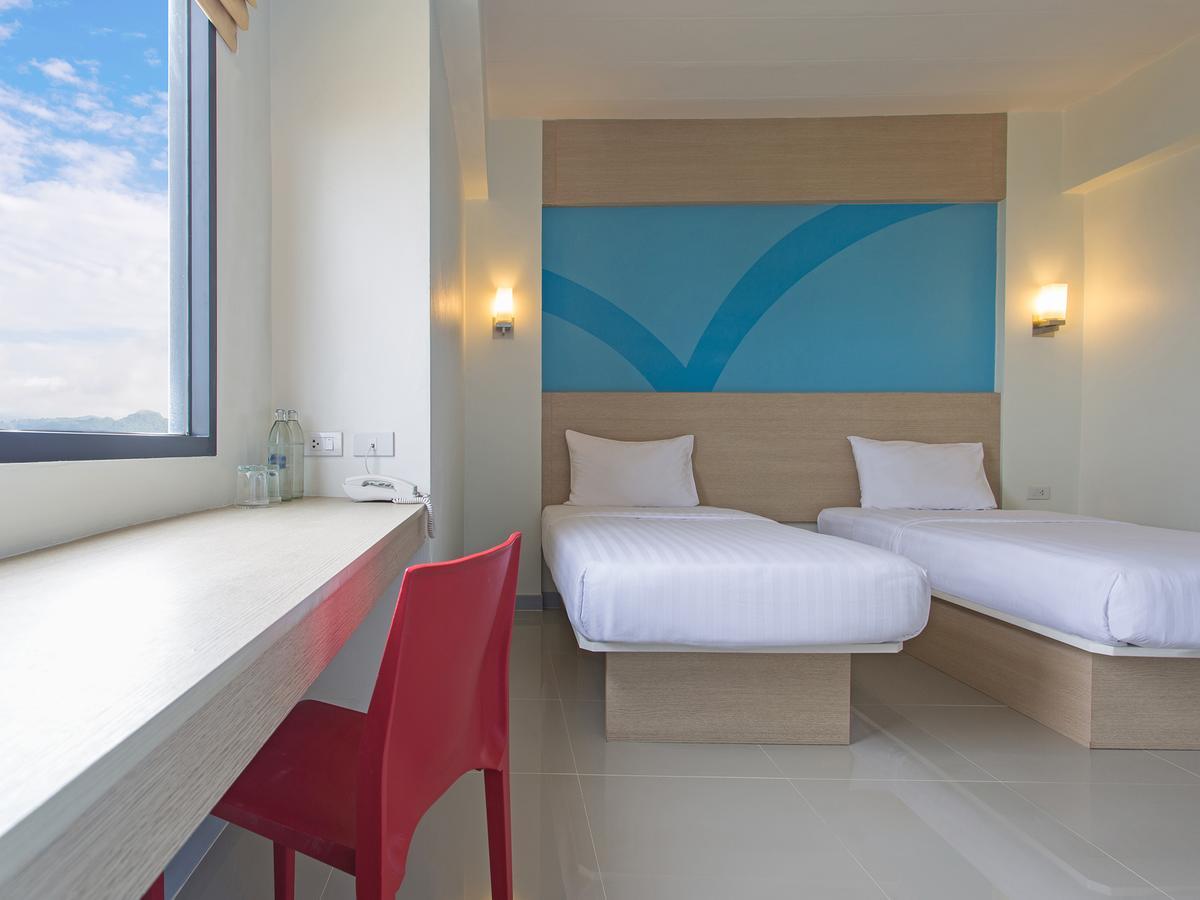 Hop Inn Lampang City Center Bagian luar foto